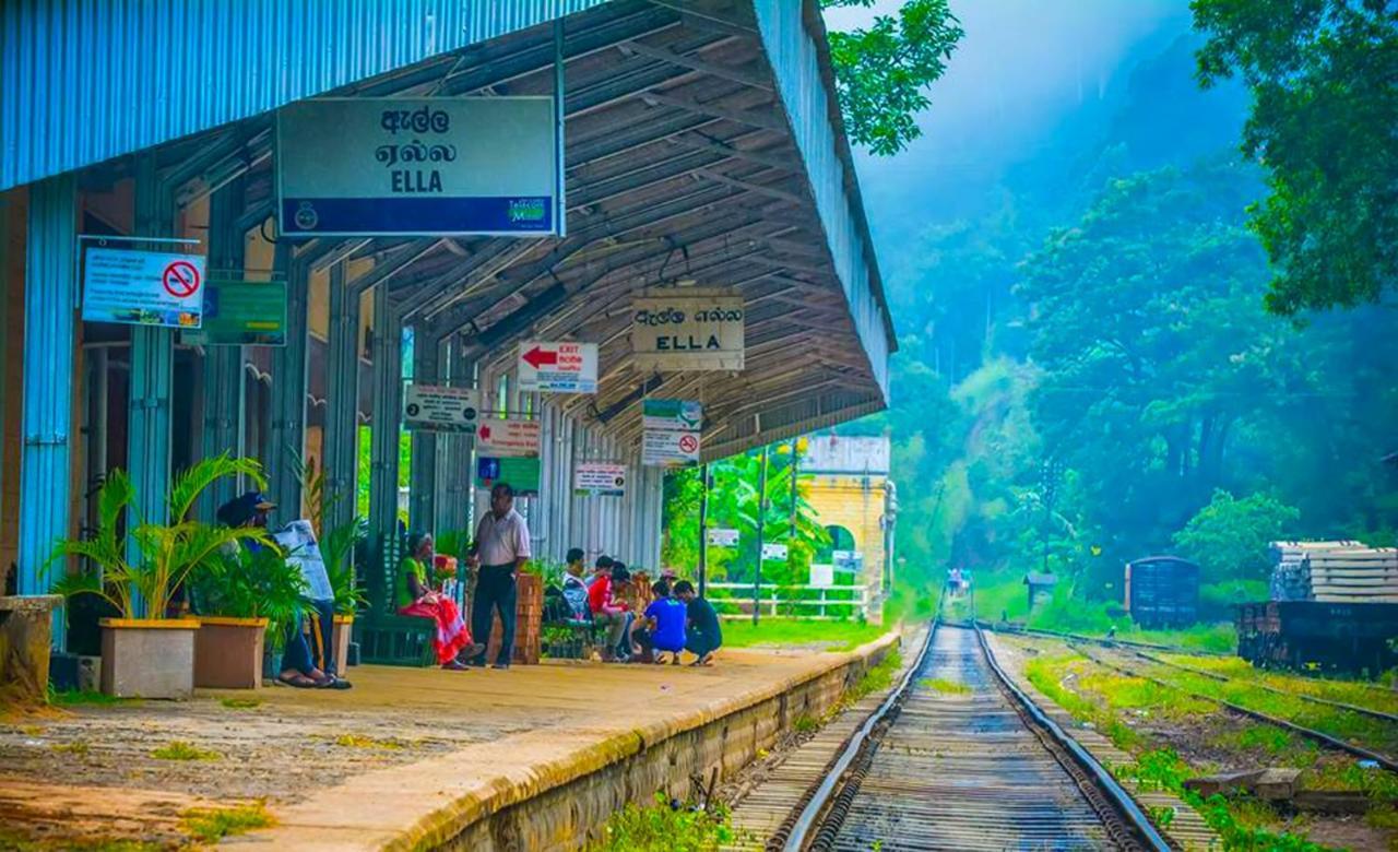 Damsen Homestay Ella Bagian luar foto