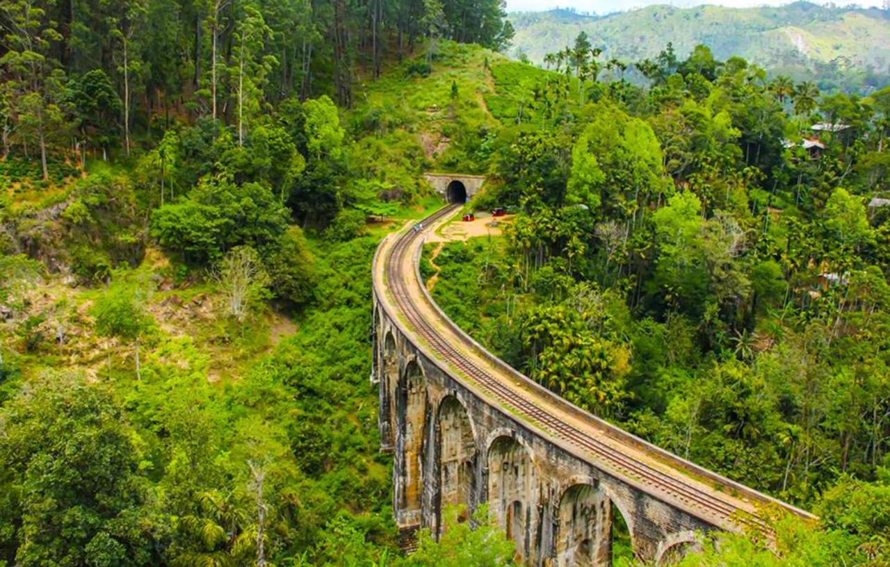 Damsen Homestay Ella Bagian luar foto