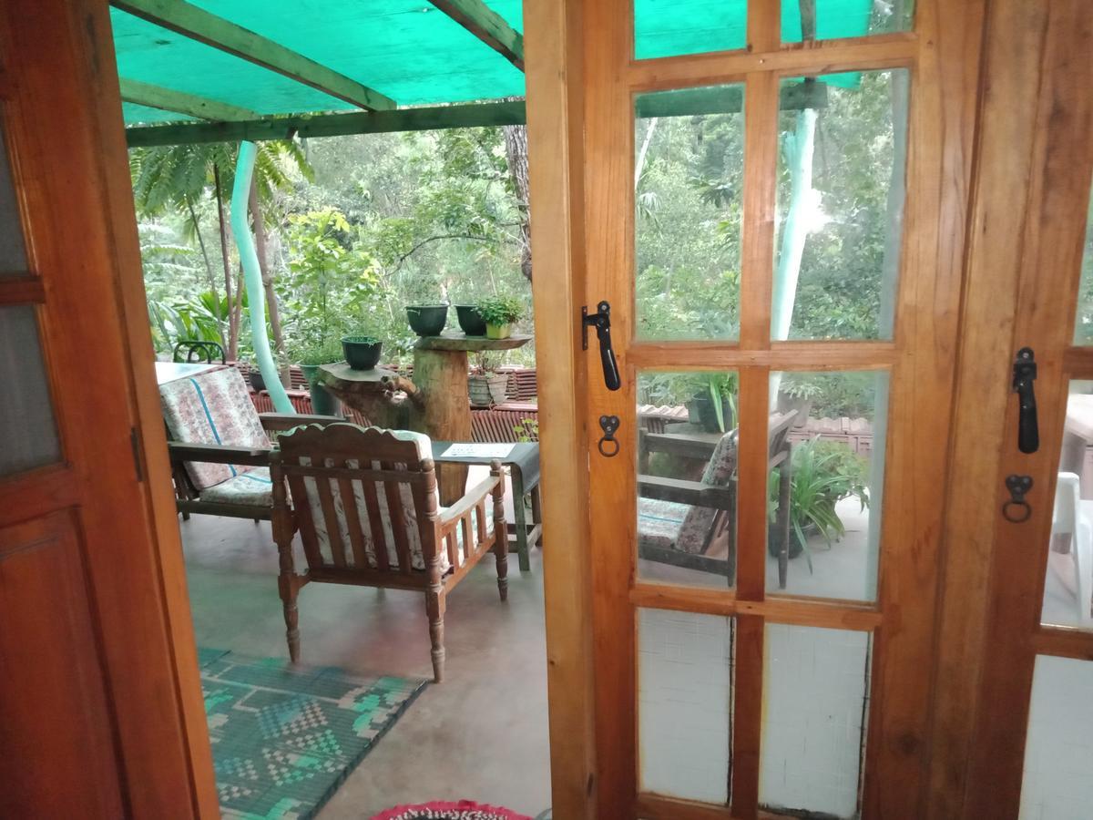 Damsen Homestay Ella Bagian luar foto