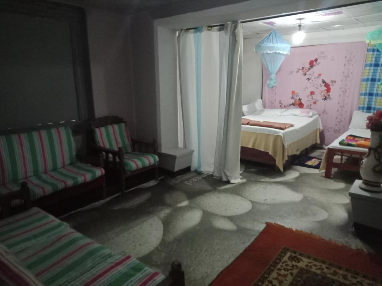 Damsen Homestay Ella Bagian luar foto